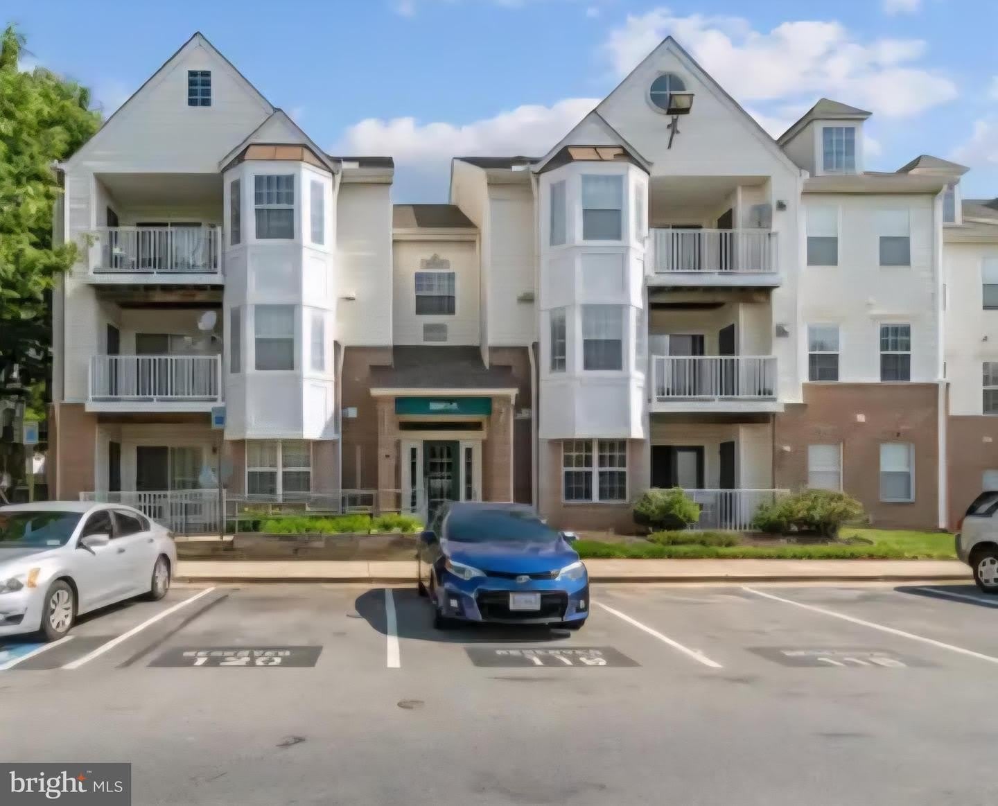 8941 TOWN CENTER CIR #2-308 – photo 1 of 10