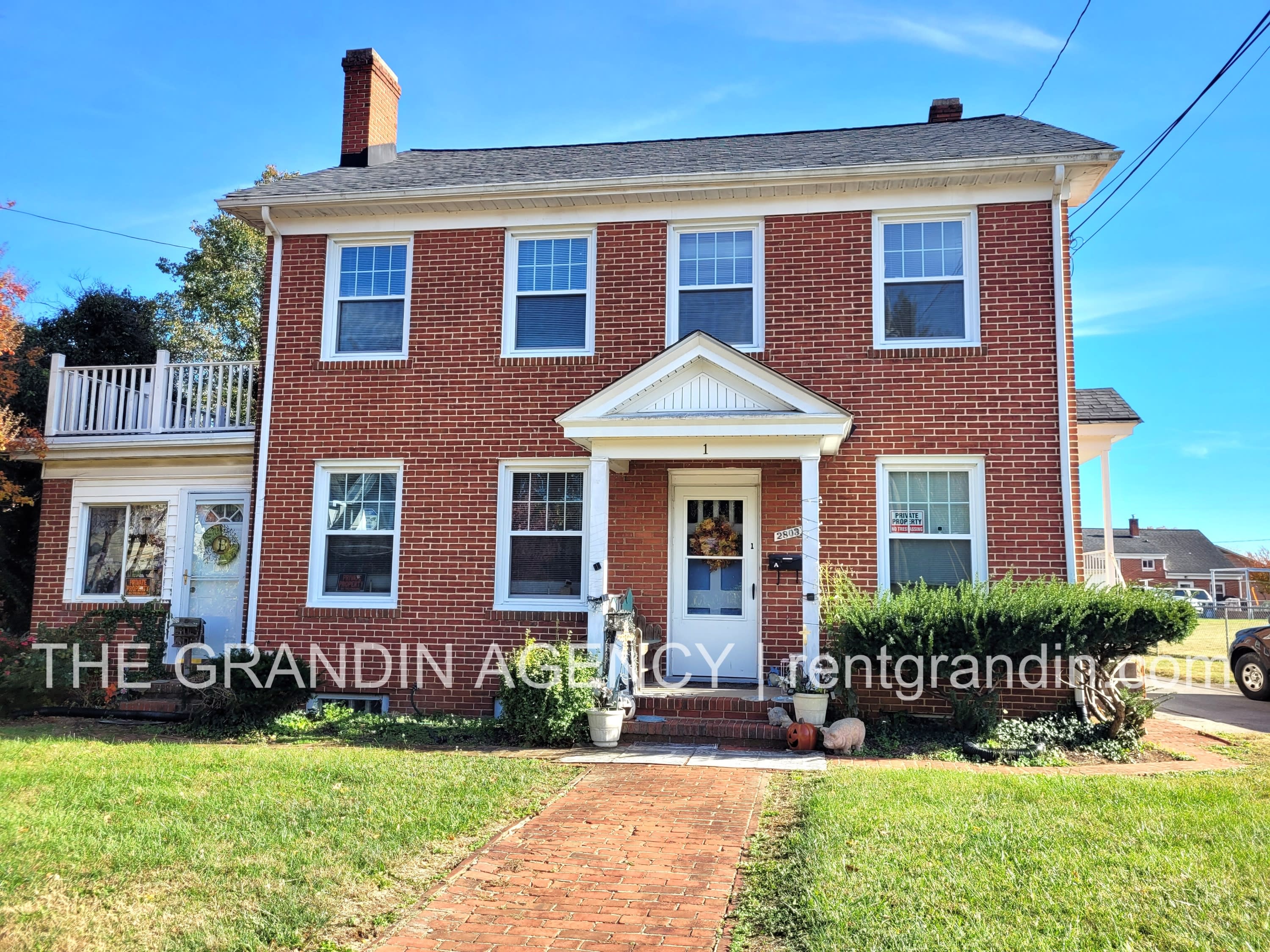 2803 Burton Avenue Northwest – photo 1