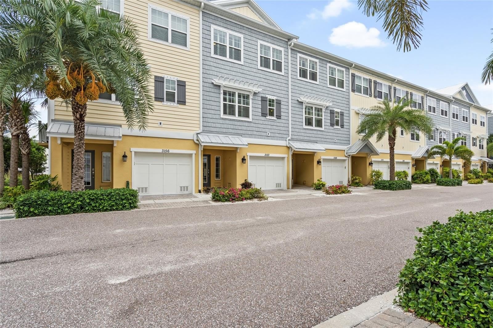 3162 MOORINGS Drive – photo 1