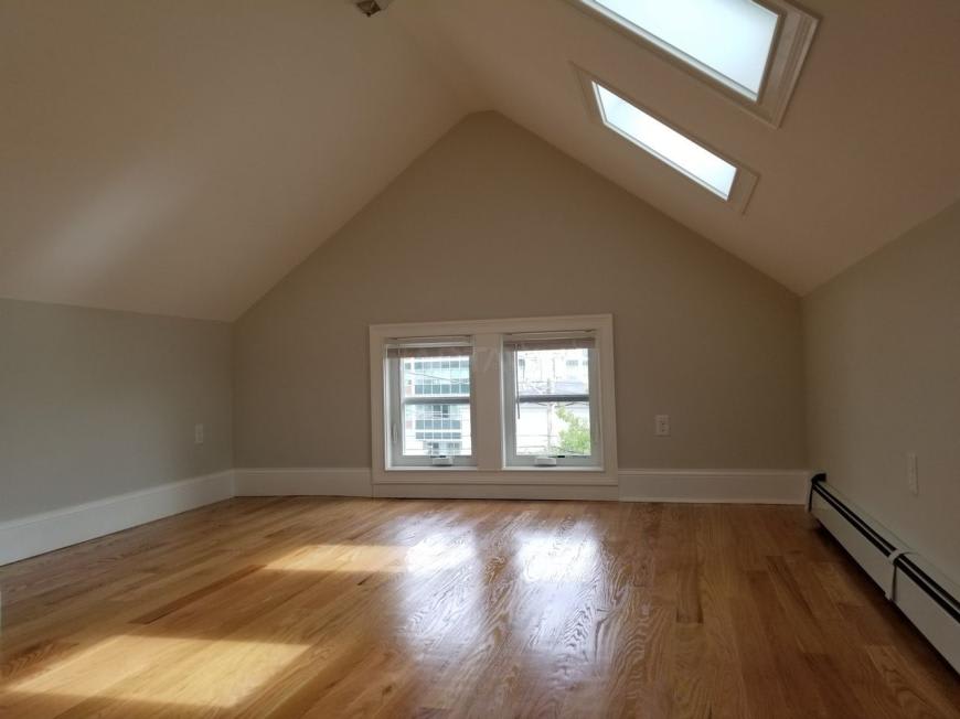 231 Boston Ave – photo 1