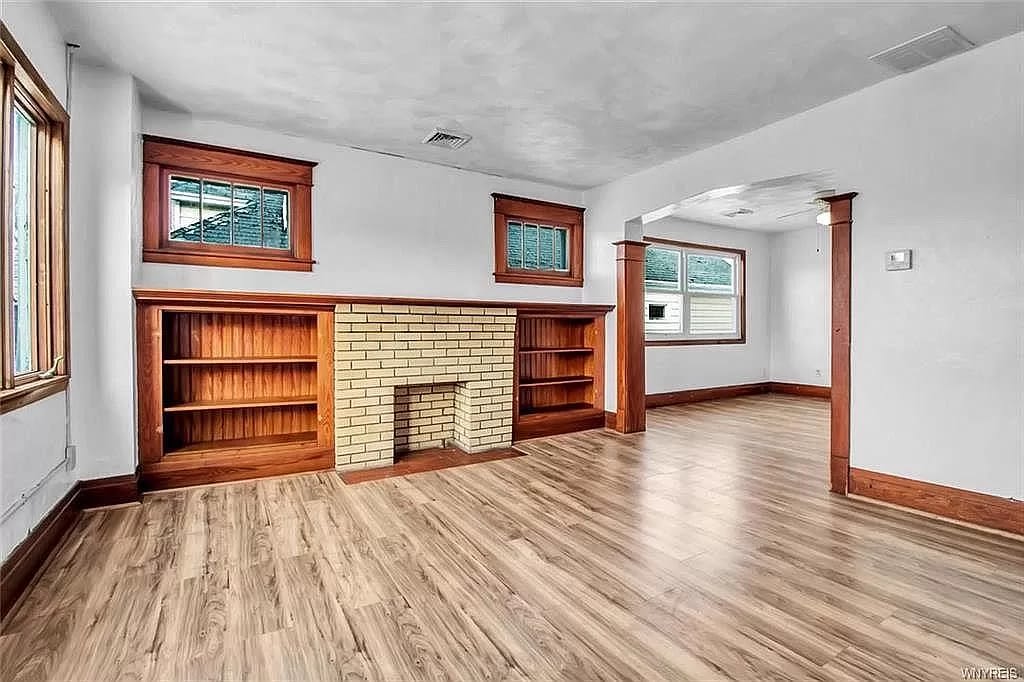 119 Hedwig Ave – photo 1 of 12