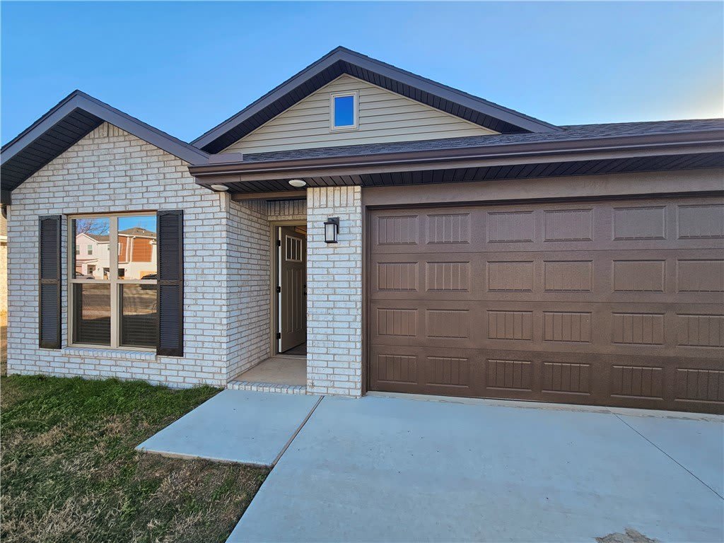 2091 Bluebonnet Lane – photo 1