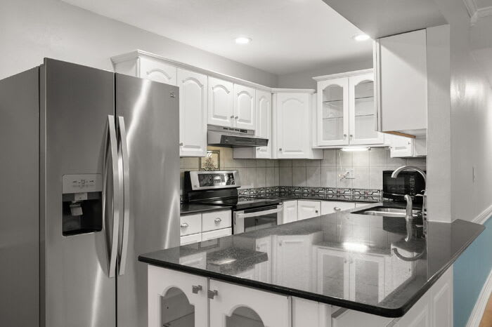 8039 Garden Drive – photo 1 of 28