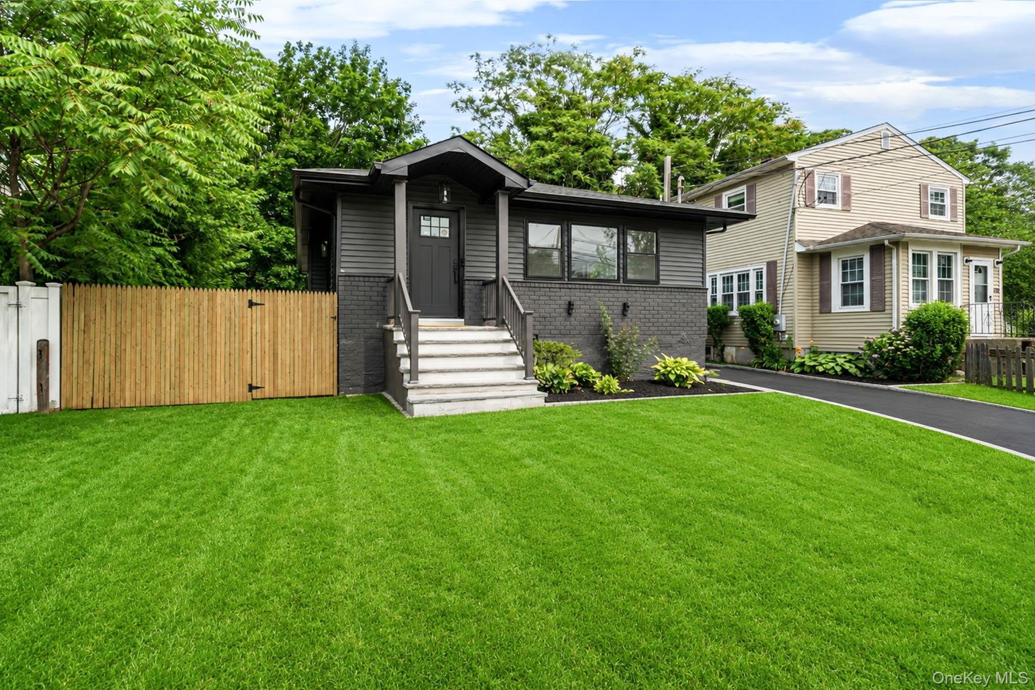 2386 New York Avenue – photo 1 of 21