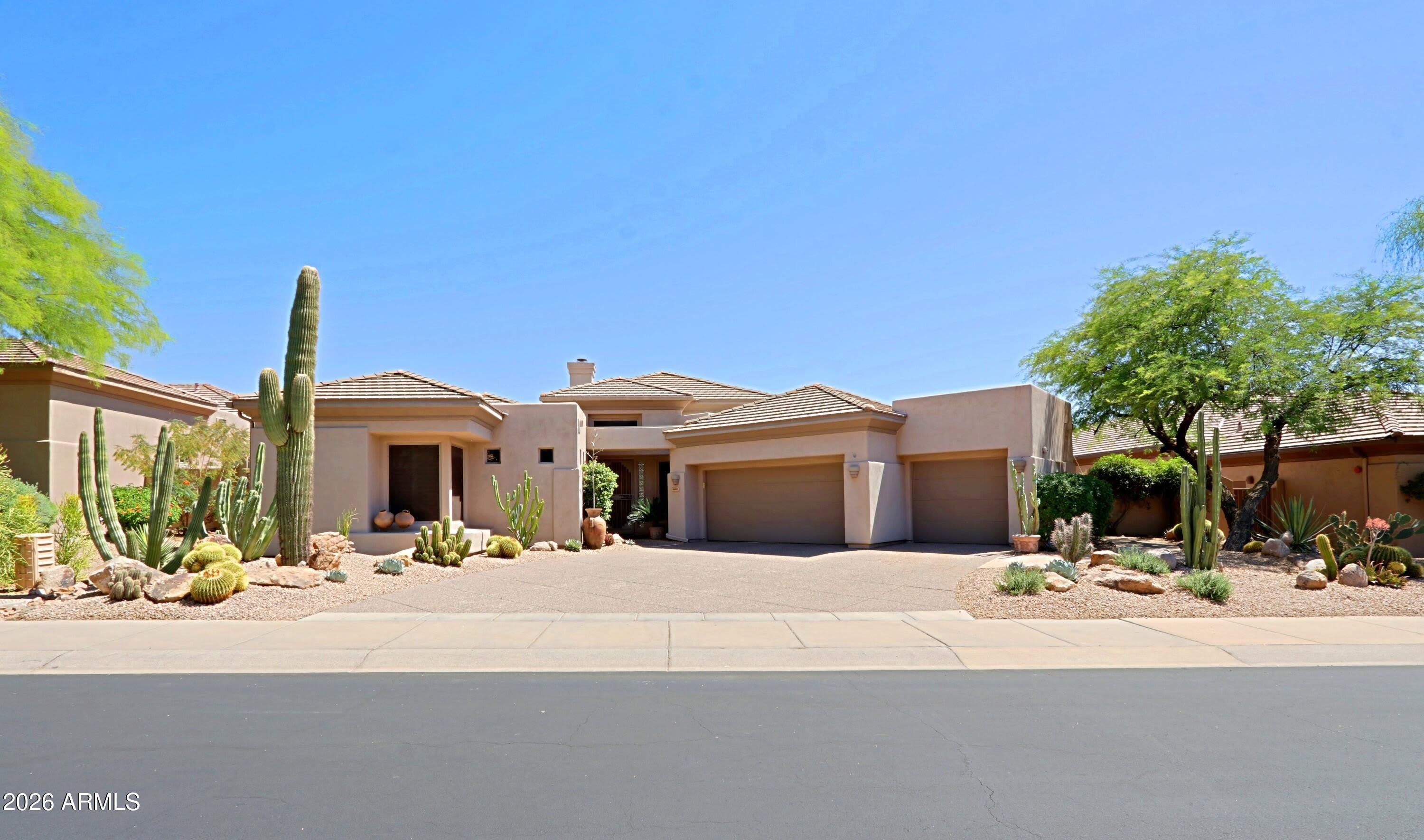 6469 E Amber Sun Drive – photo 1