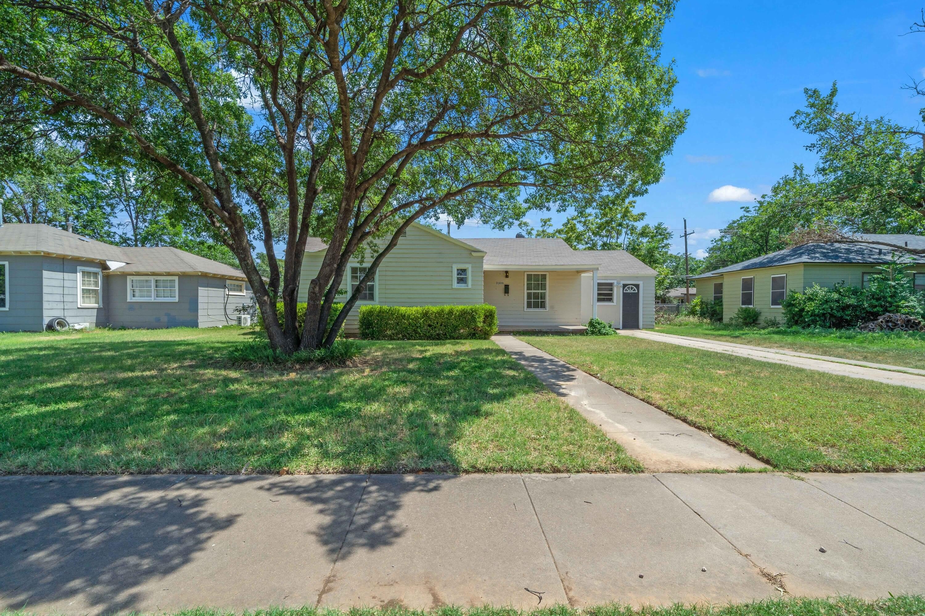 2309 35th Street – photo 1