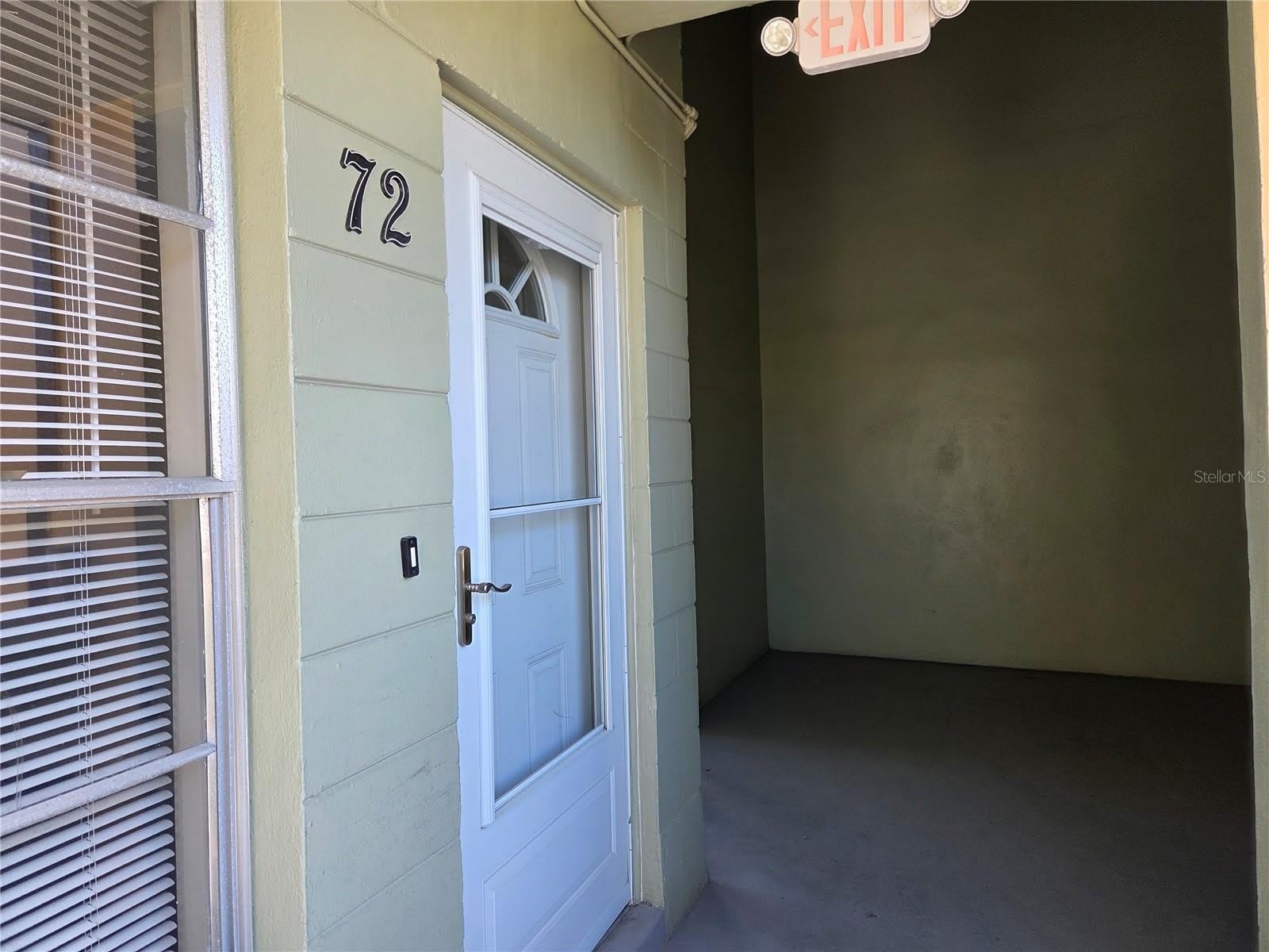 2448 COLUMBIA Drive – photo 1