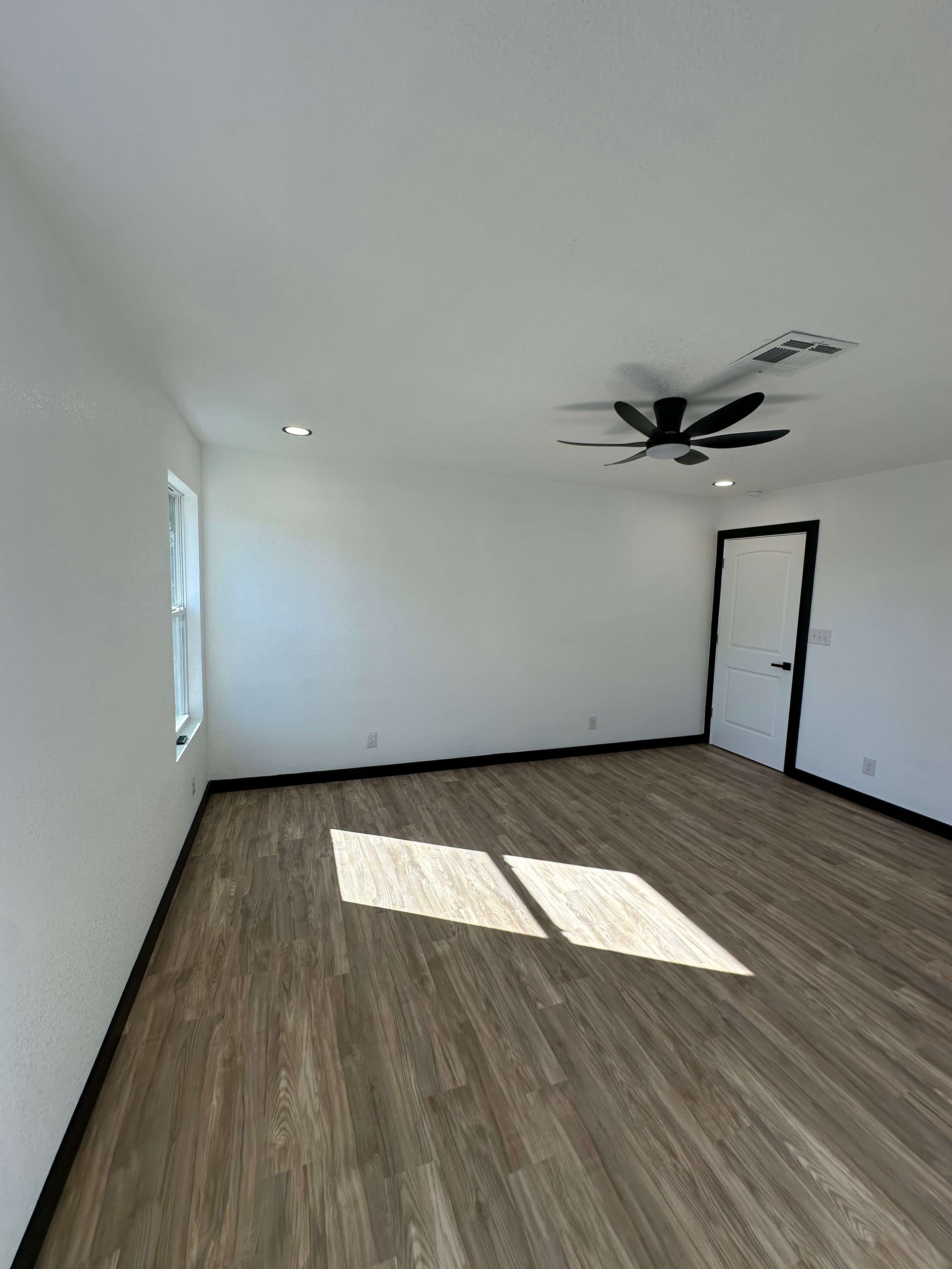105 Pullen St – photo 1 of 14