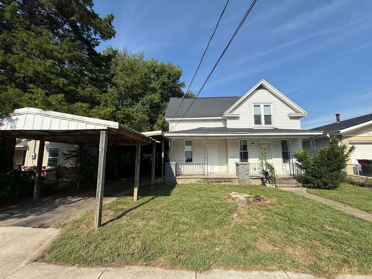 Spacious 4-Bedroom Home Near Springfield's Newest Entertainment & Dining! – photo 1