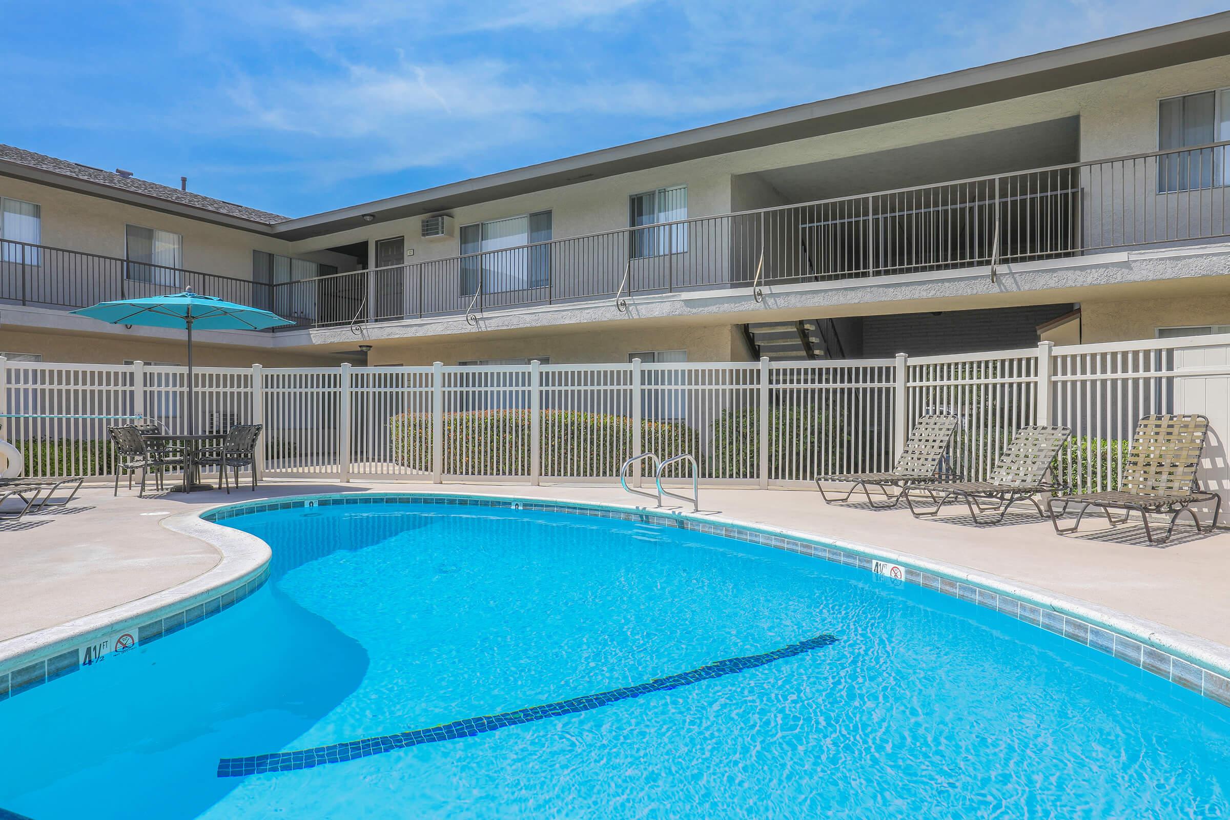 San Carlos &amp; San Juan Apartment Homes – photo 1 of 45
