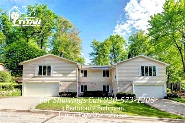 2556 Woodridge Lane – photo 1 of 68