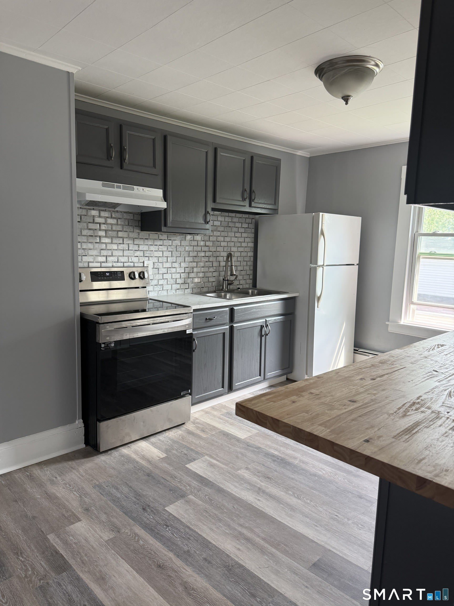231 N Main Street – photo 1 of 14