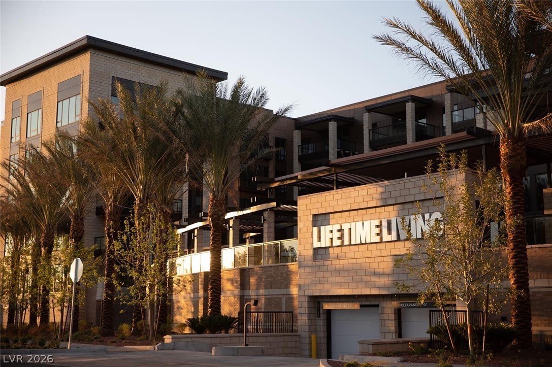 Life Time Living Green Valley – photo 1
