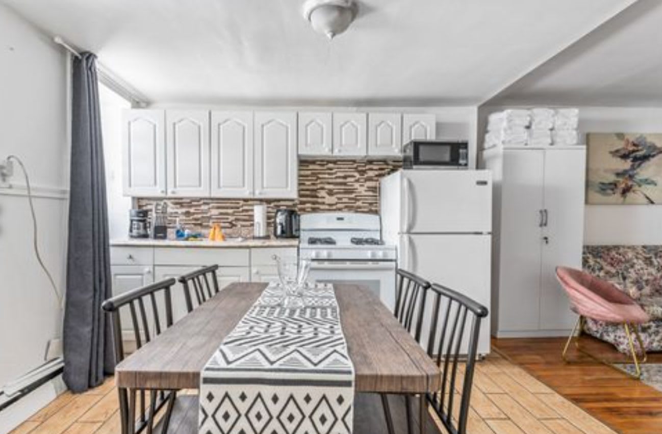 605 2nd Ave – photo 1
