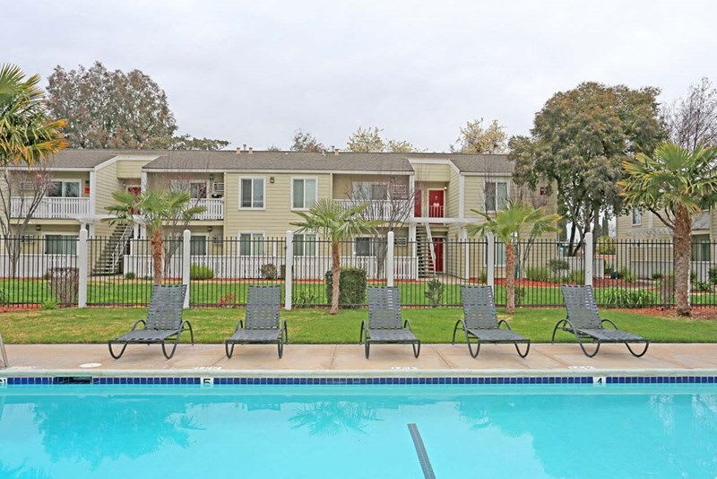 Great Brentwood Location Near Schools Transportation And Shopping – photo 1 of 225