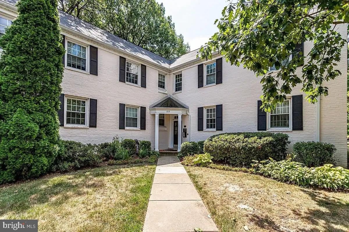 1319 S WALTER REED Drive – photo 1 of 15