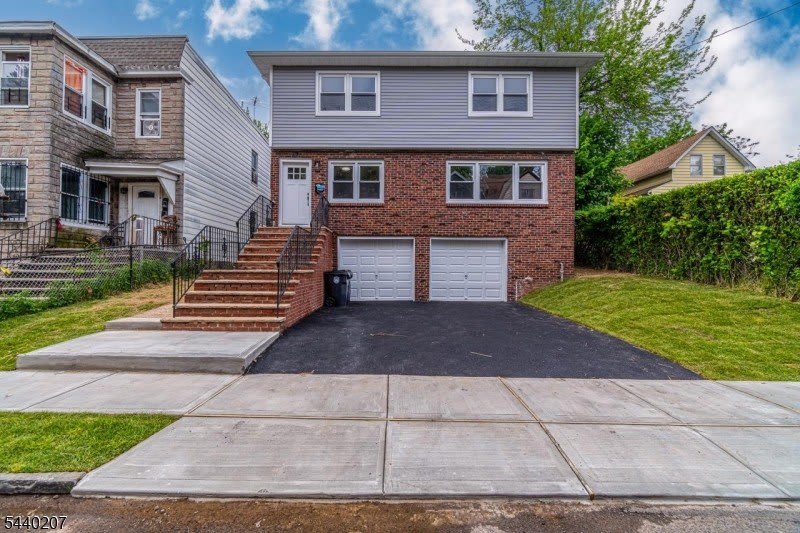 115 Smith St – photo 1