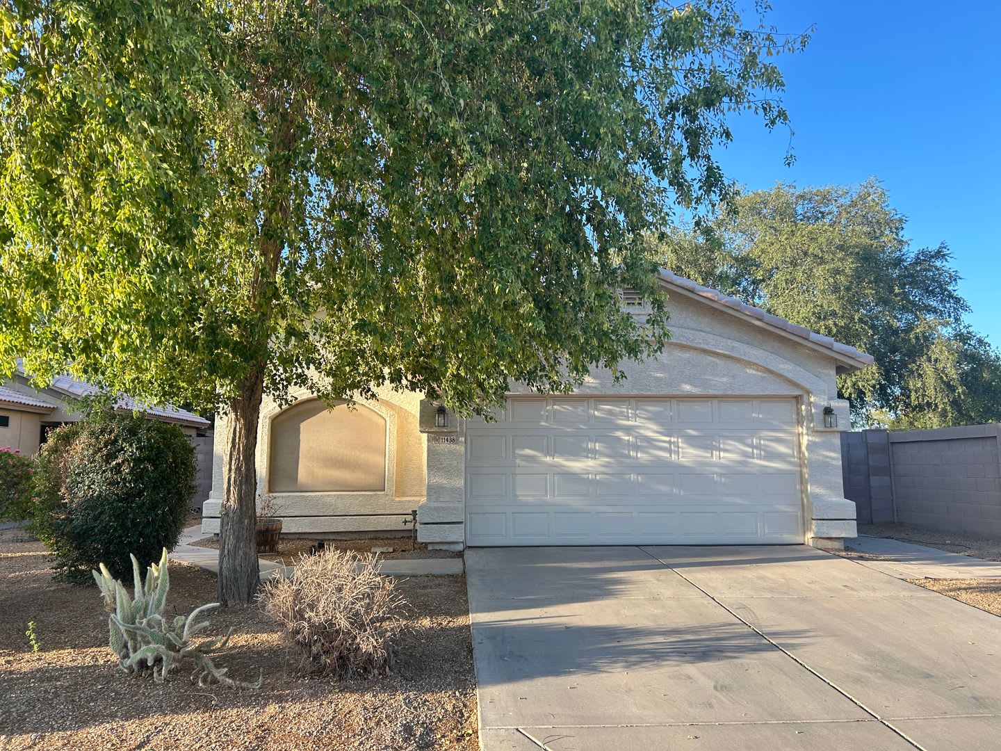 3 Bedroom 2 Bath On The Greenbelt – photo 1