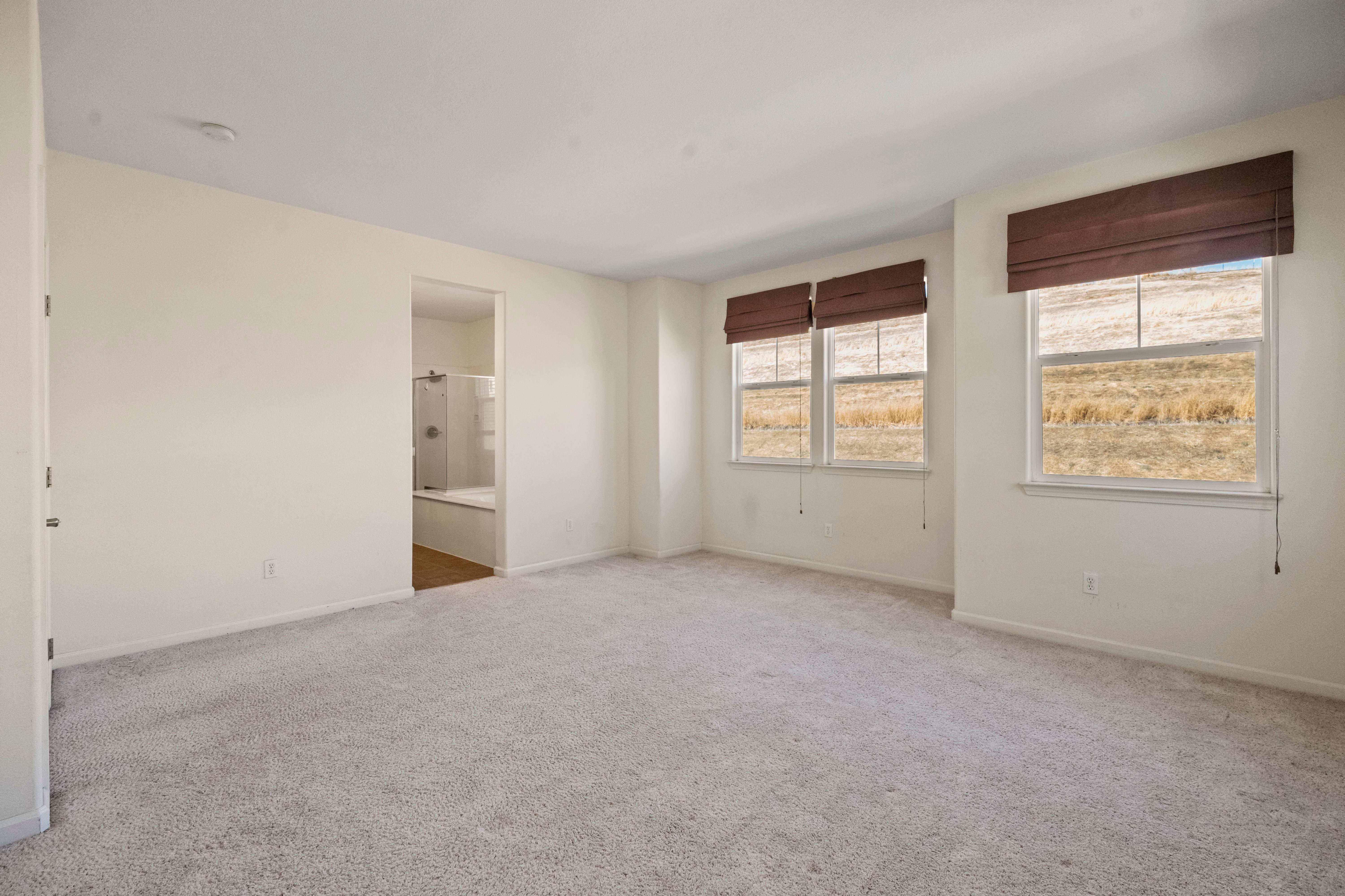 7066 Goldenspur Loop – photo 1