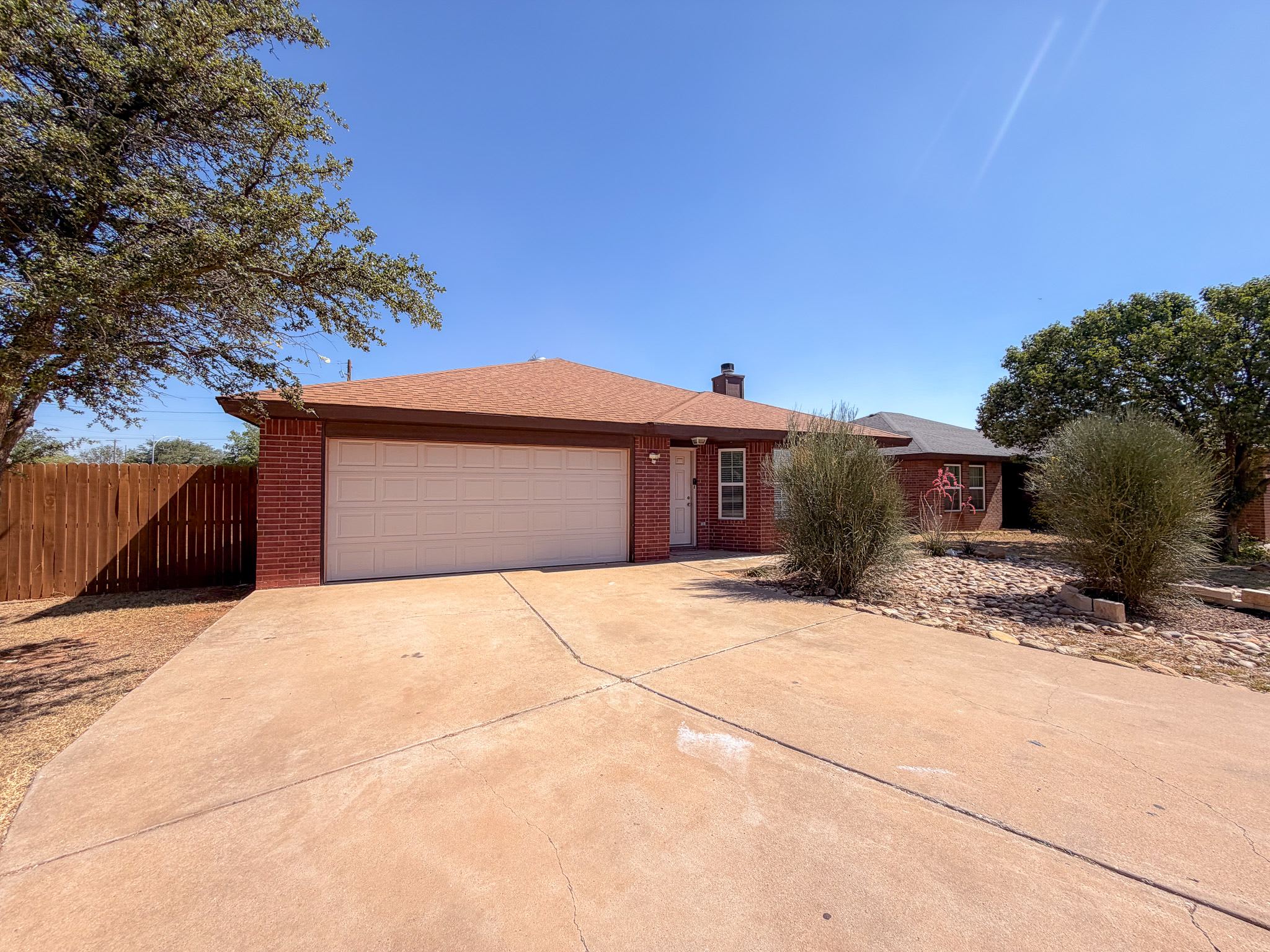 1816 75th St – photo 1
