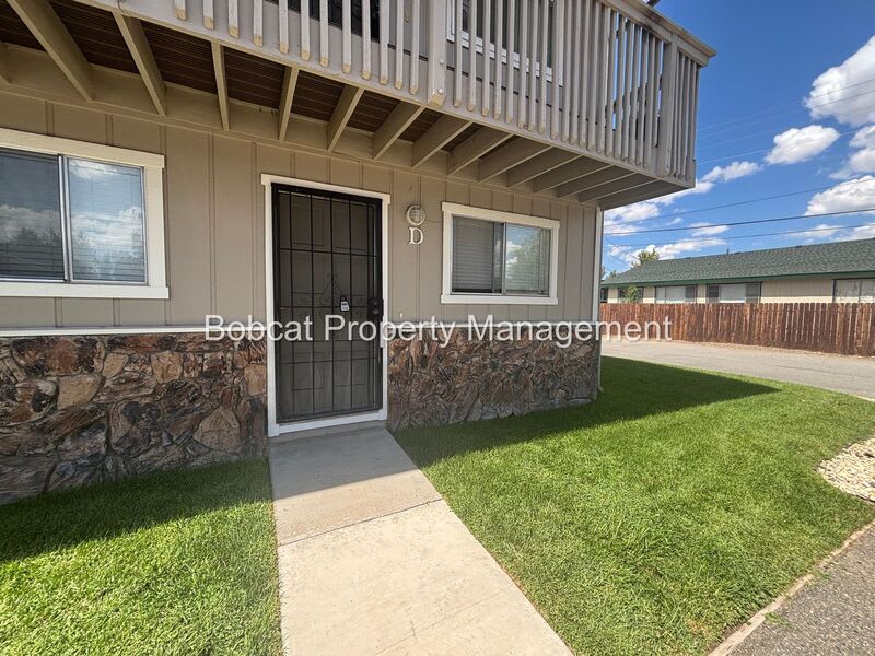 1516 South Ct – photo 1 of 25