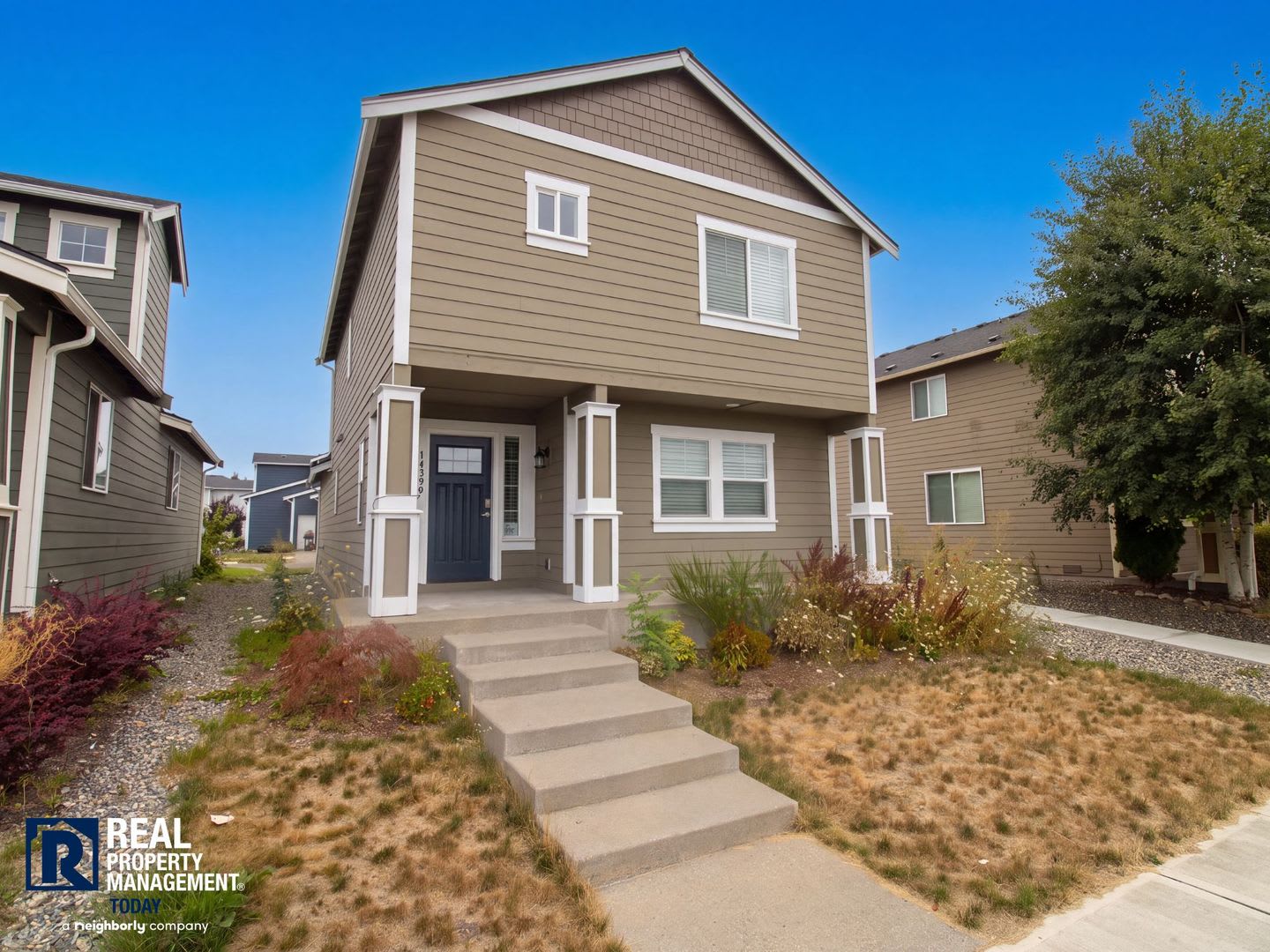 Bright Newer Yelm Home with Open-Concept Living, Park Views & 2-Car Garage! – photo 1