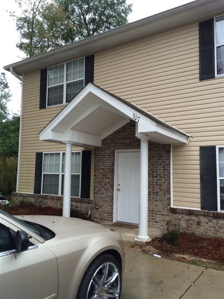 3100 Dian Road – photo 1