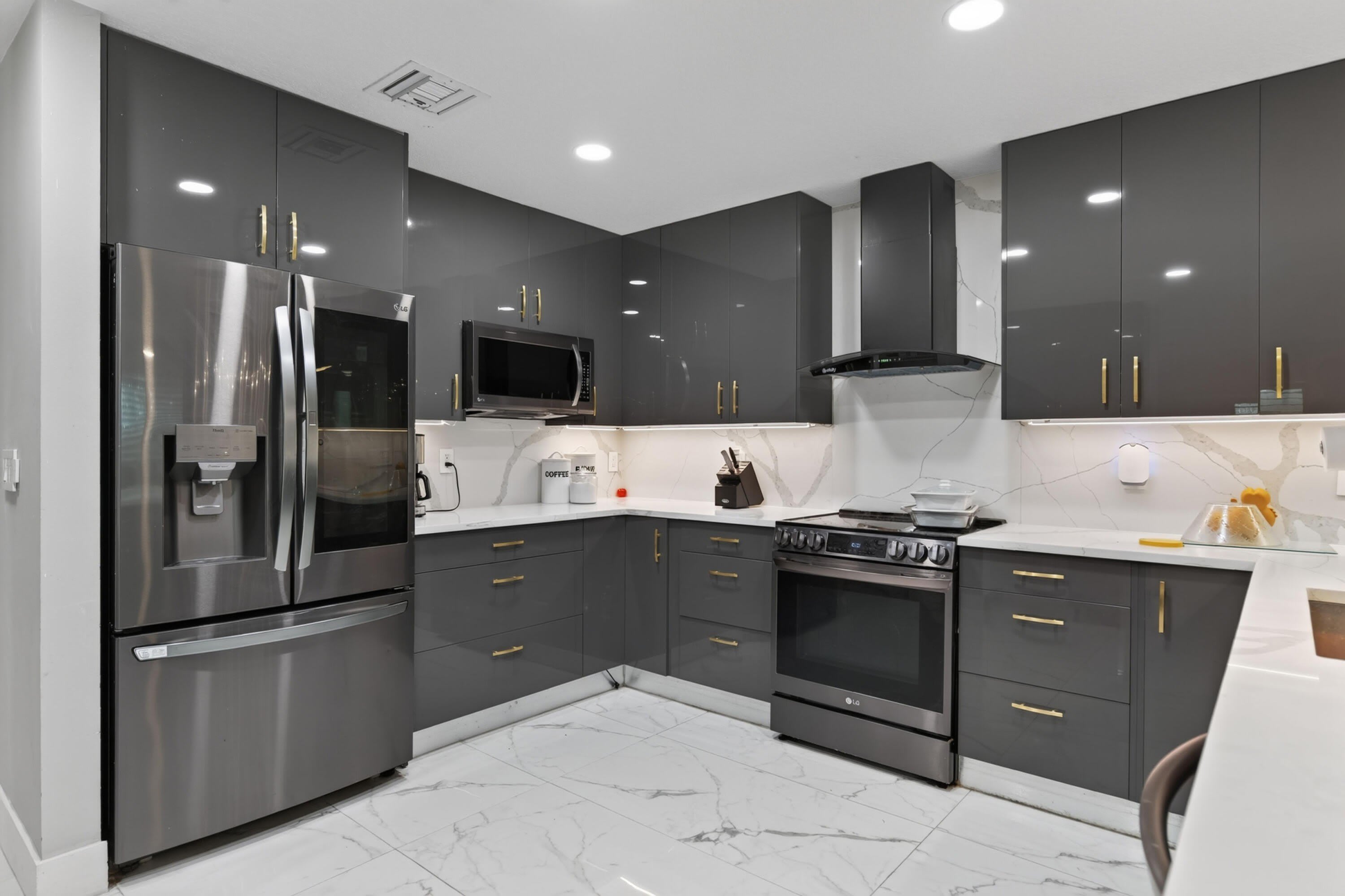 6544 Adriatic Way – photo 1 of 24