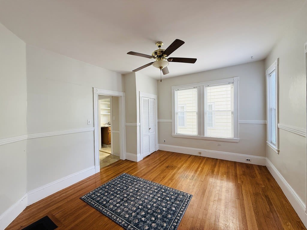 35 Kingston St – photo 1