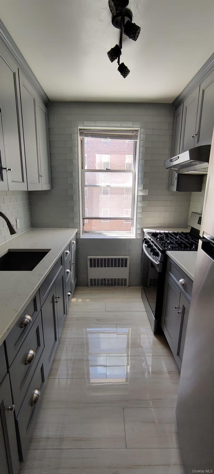 9941 64 Avenue – photo 1