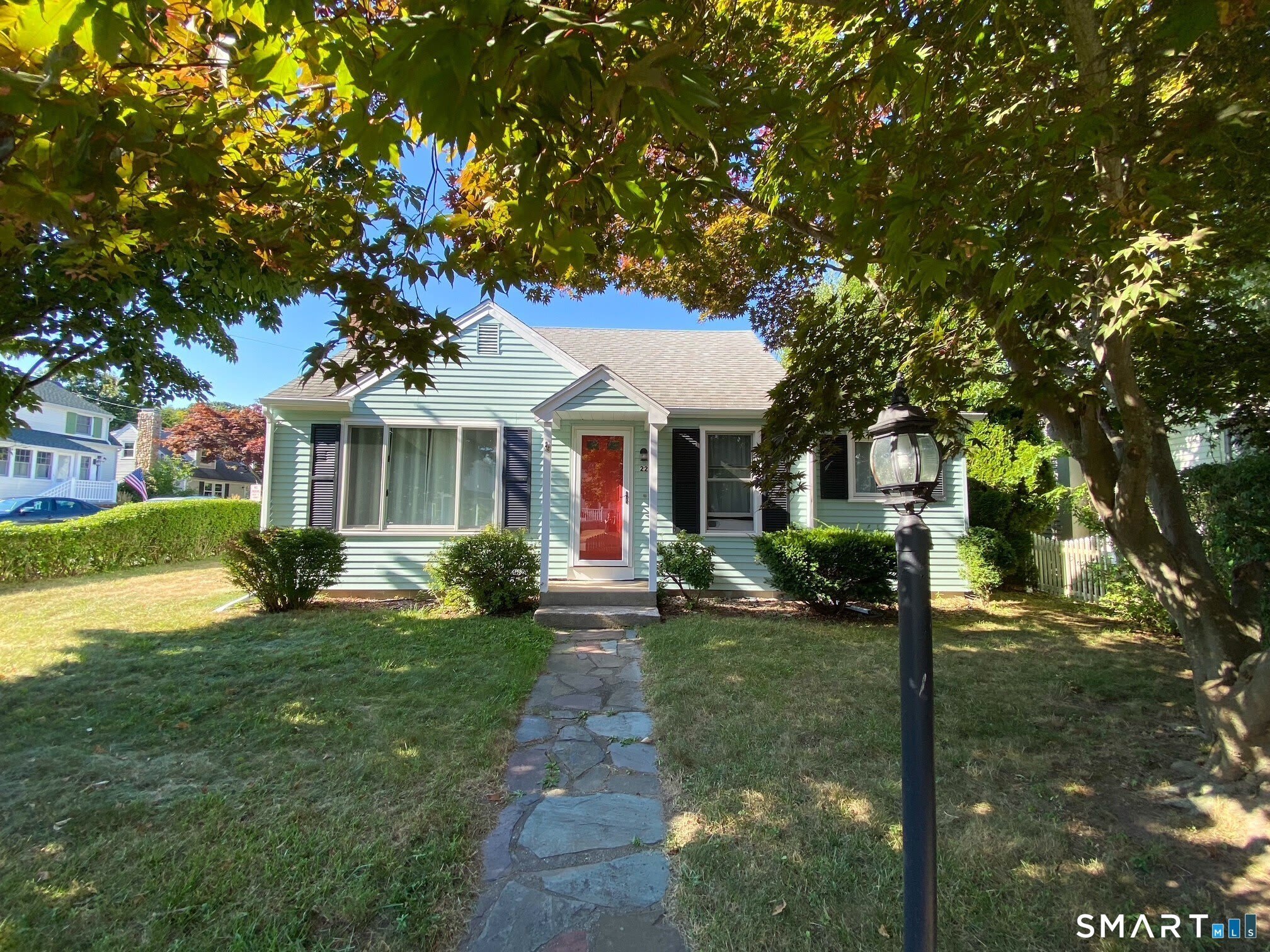 22 Menunketesuck Road – photo 1 of 174