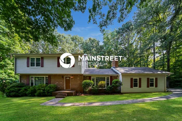 185 Derby Drive – photo 1 of 15