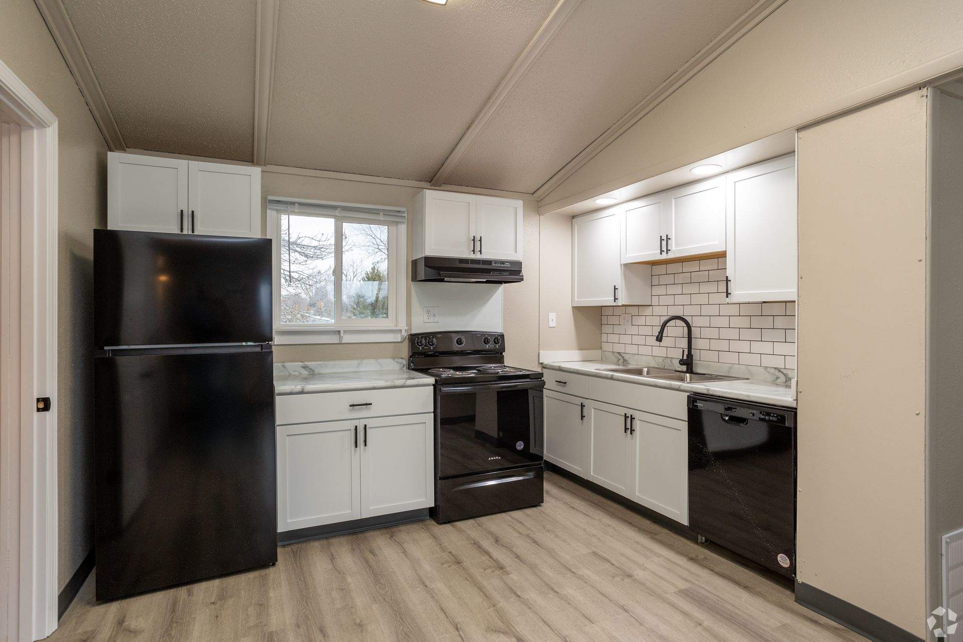 Mccook Apartments – photo 1 of 29