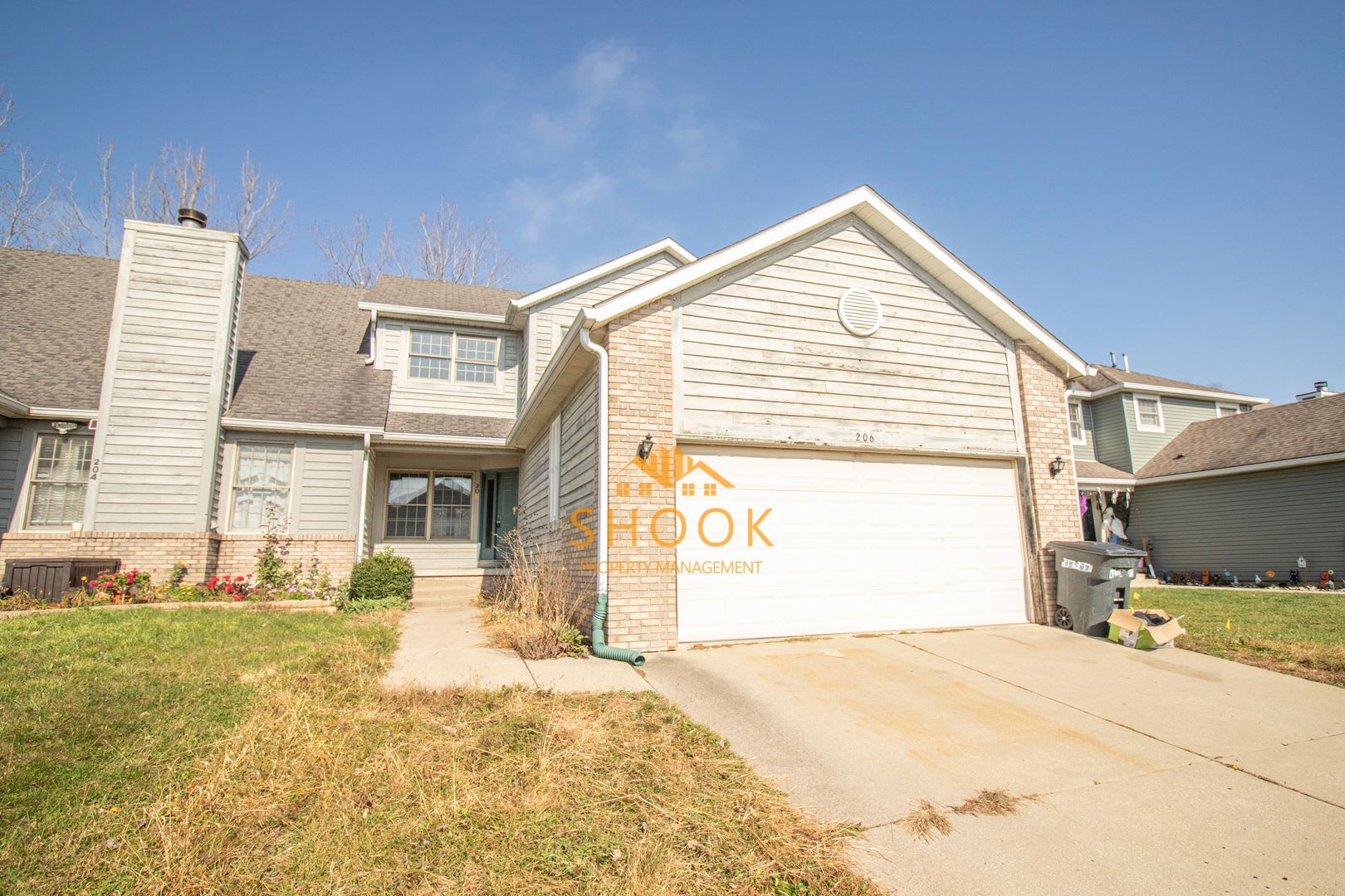 Large Townhome Lots Of Space – photo 1 of 109