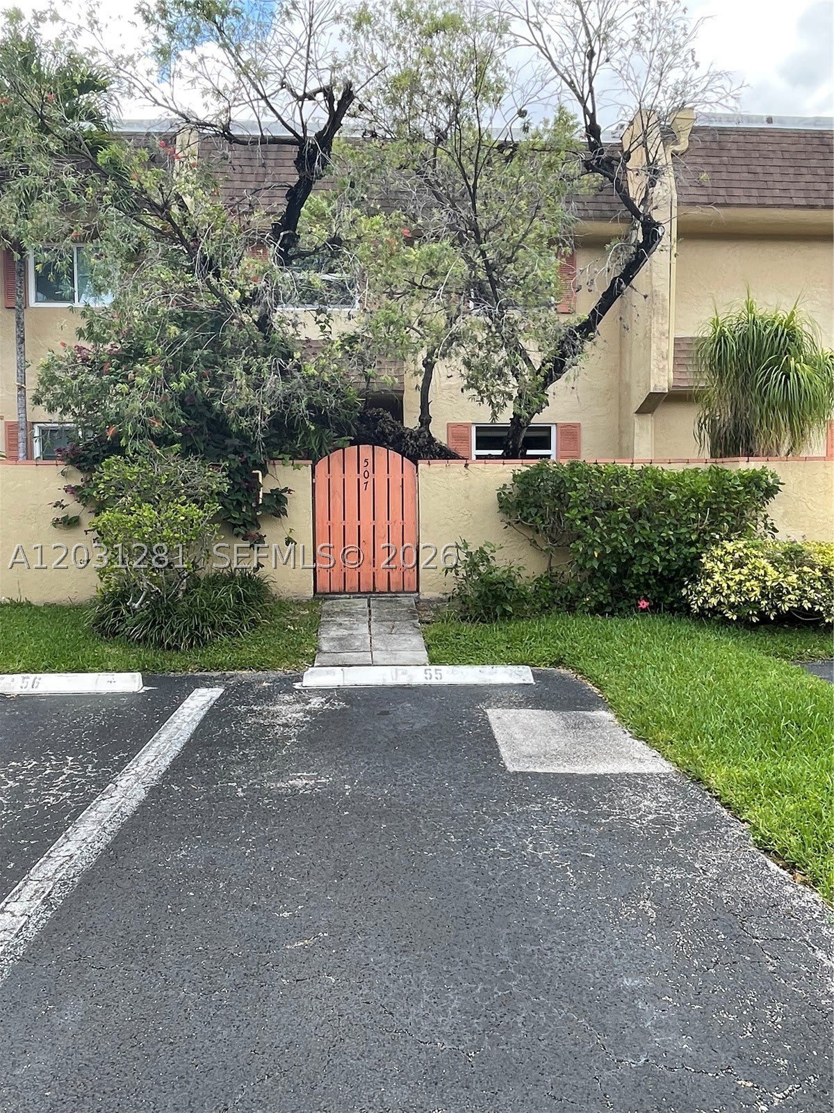 7175 Nova Dr – photo 1 of 26