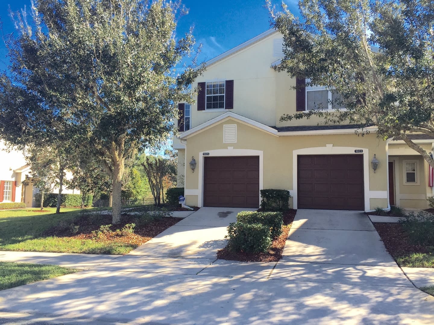 September is around the Corner! – Wekiva Park 3BR Townhome with Modern Updates – photo 1