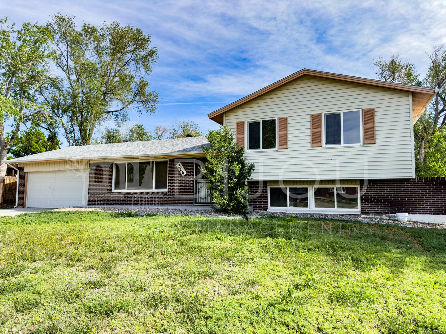 Stratmoor Hills Home on Large Lot – photo 1 of 23