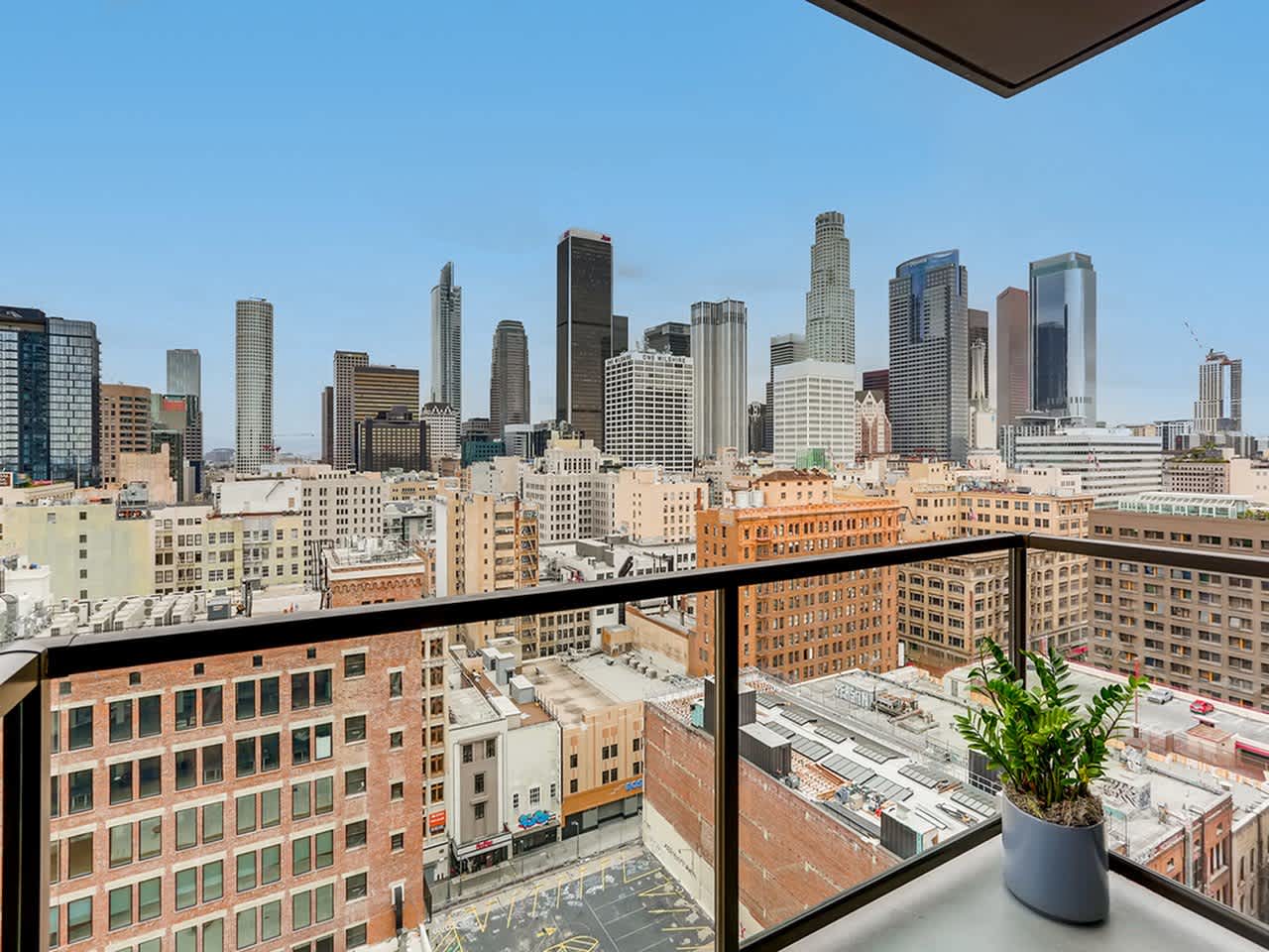 Sentral DTLA – photo 1