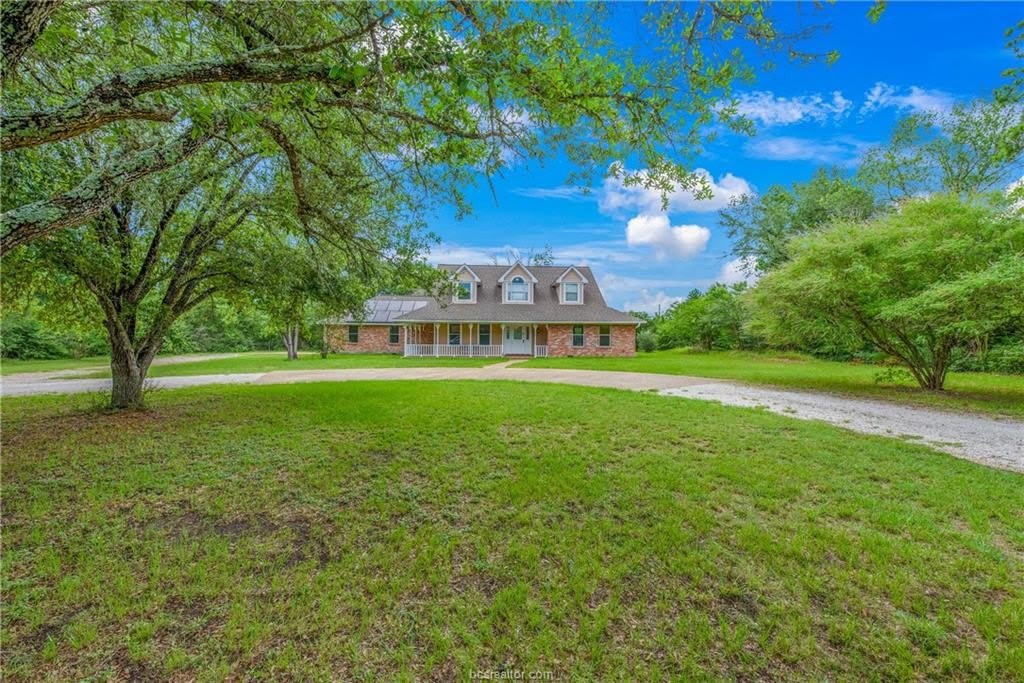 4597 Sandpiper Cove – photo 1 of 27