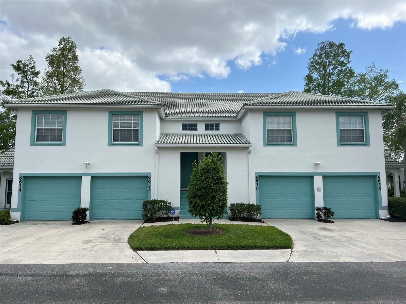 6632 PINEVIEW Terrace – photo 1