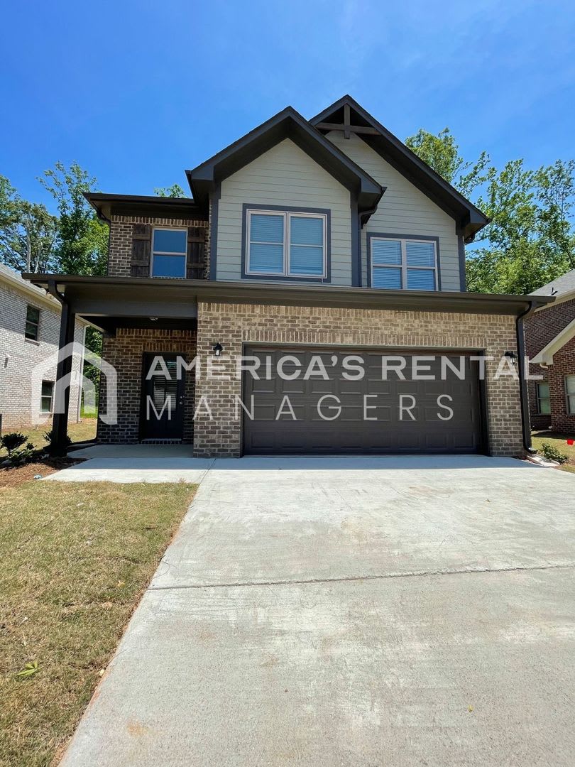 Home for Rent in St James Subdivision in Pinson, AL!!! Available Now! – photo 1 of 21