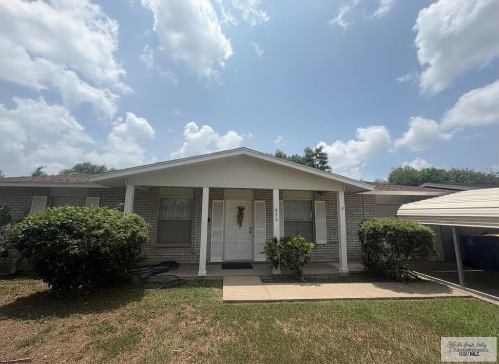 433 FAIRWIND DR. – photo 1