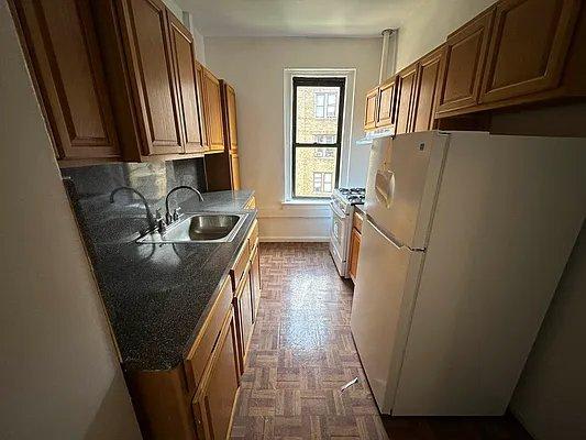 85 Mcclellan Street – photo 1