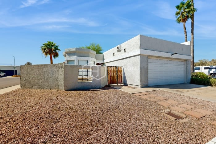 5135 West Mission Lane – photo 1 of 226