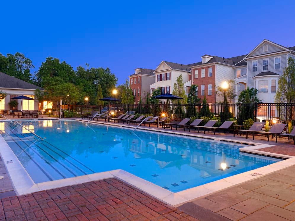 Avalon at Traville – photo 1 of 33