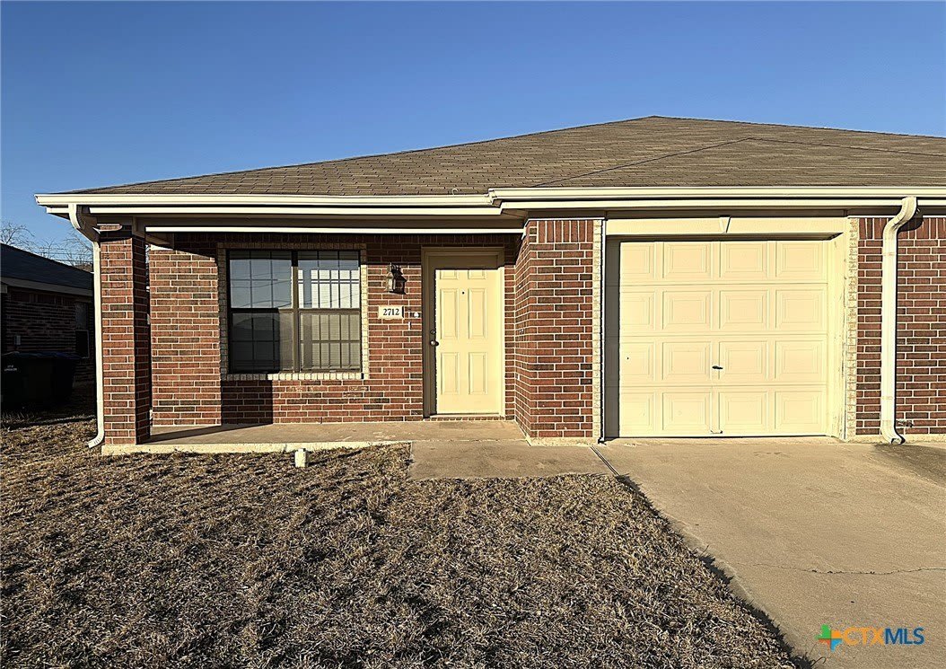 2710 Ashley Drive – photo 1