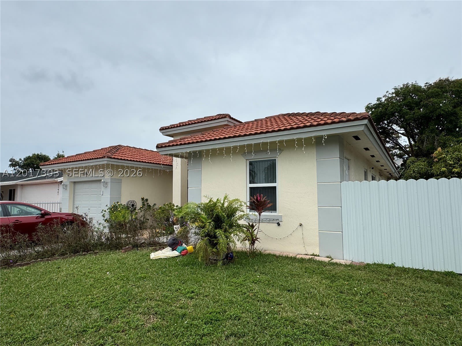 11951 SW 192nd Ter – photo 1 of 8