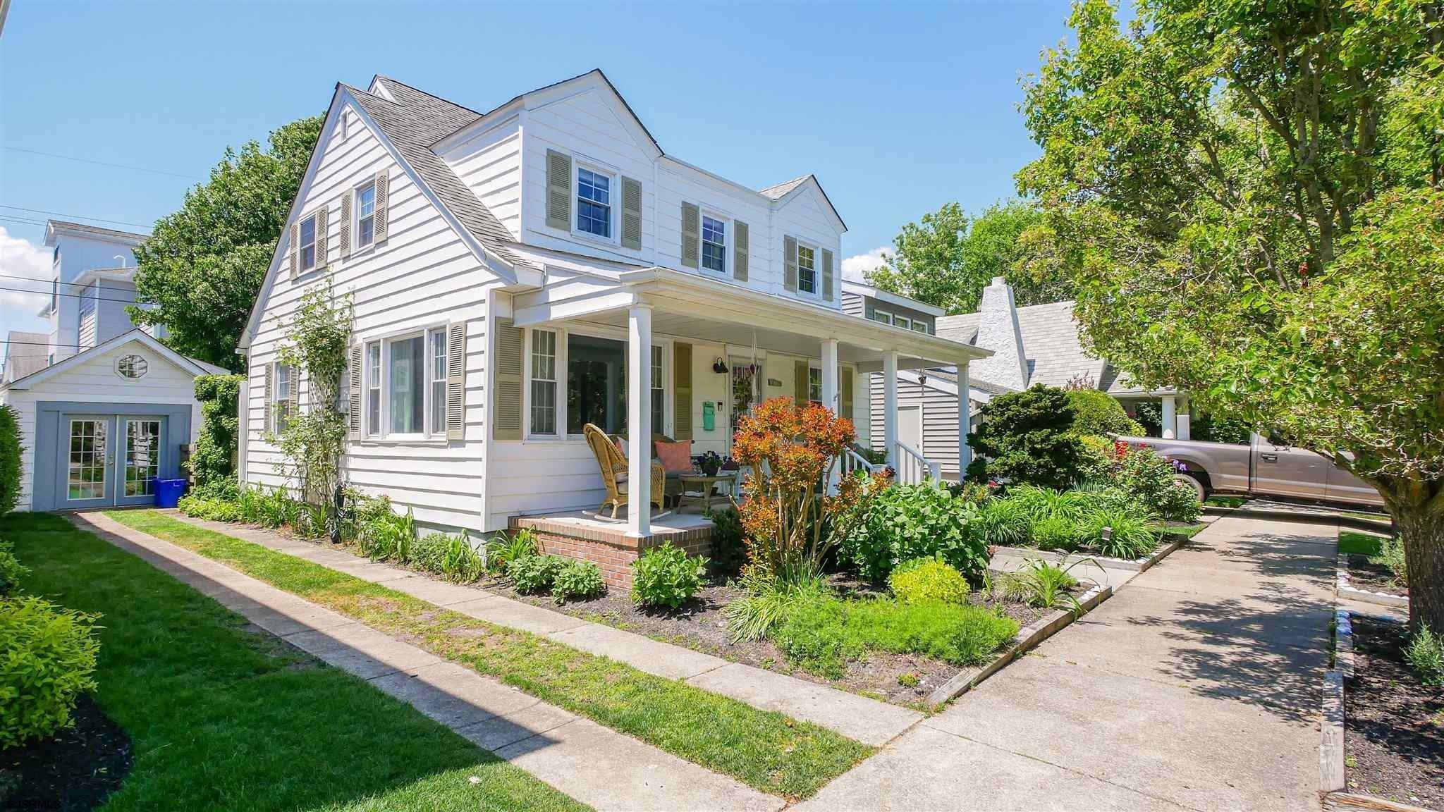 110 N Pembroke Ave – photo 1