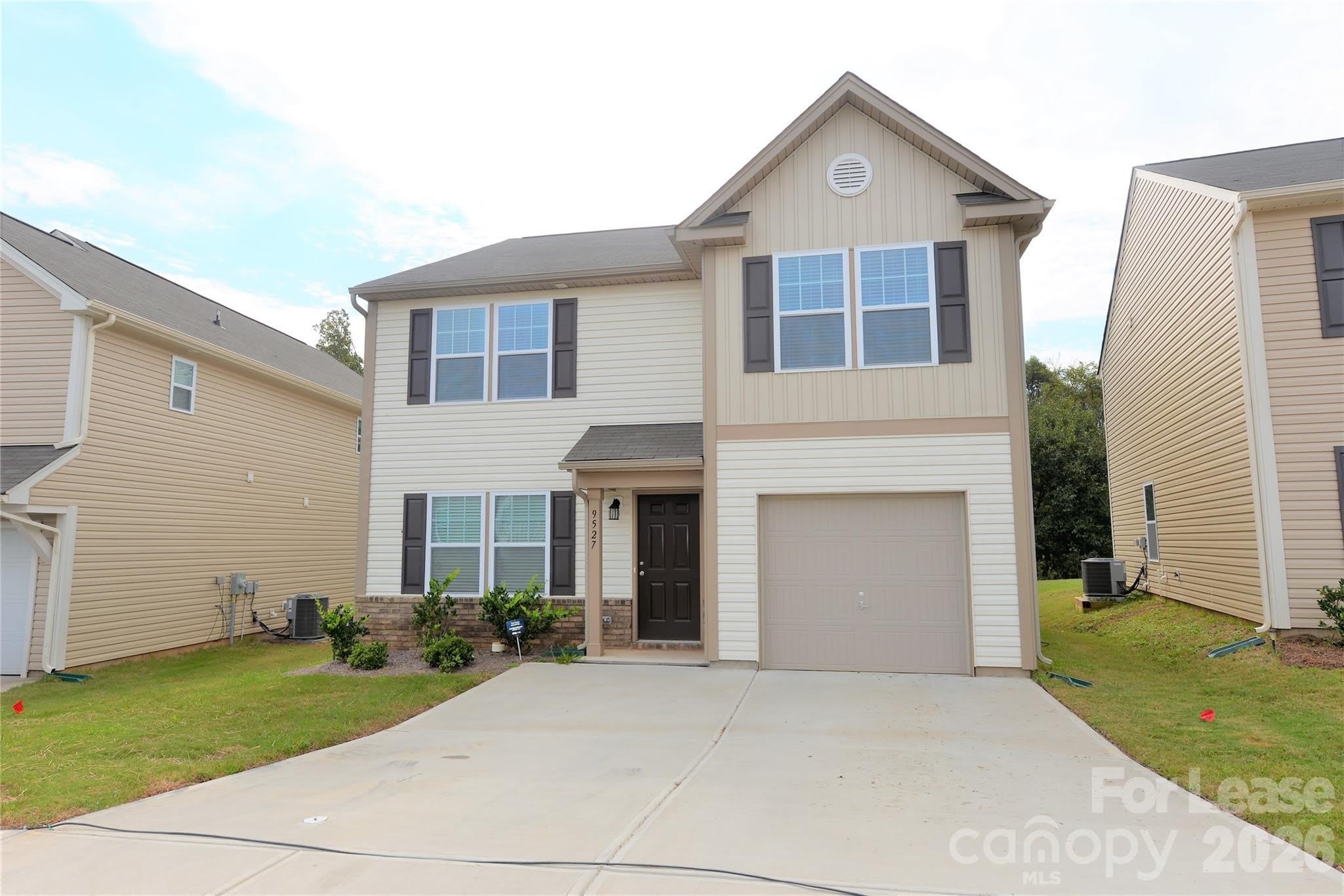 9527 Hanberry Boulevard – photo 1