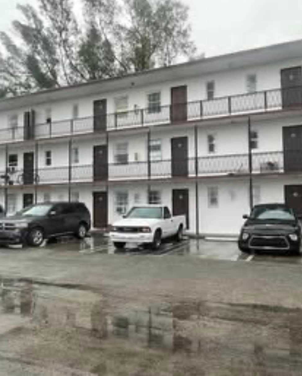 7001 Northwest 15th Avenue – photo 1